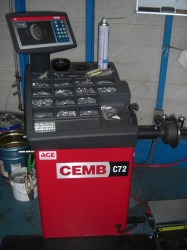CEMB C75sp 最新ホイールバランサー